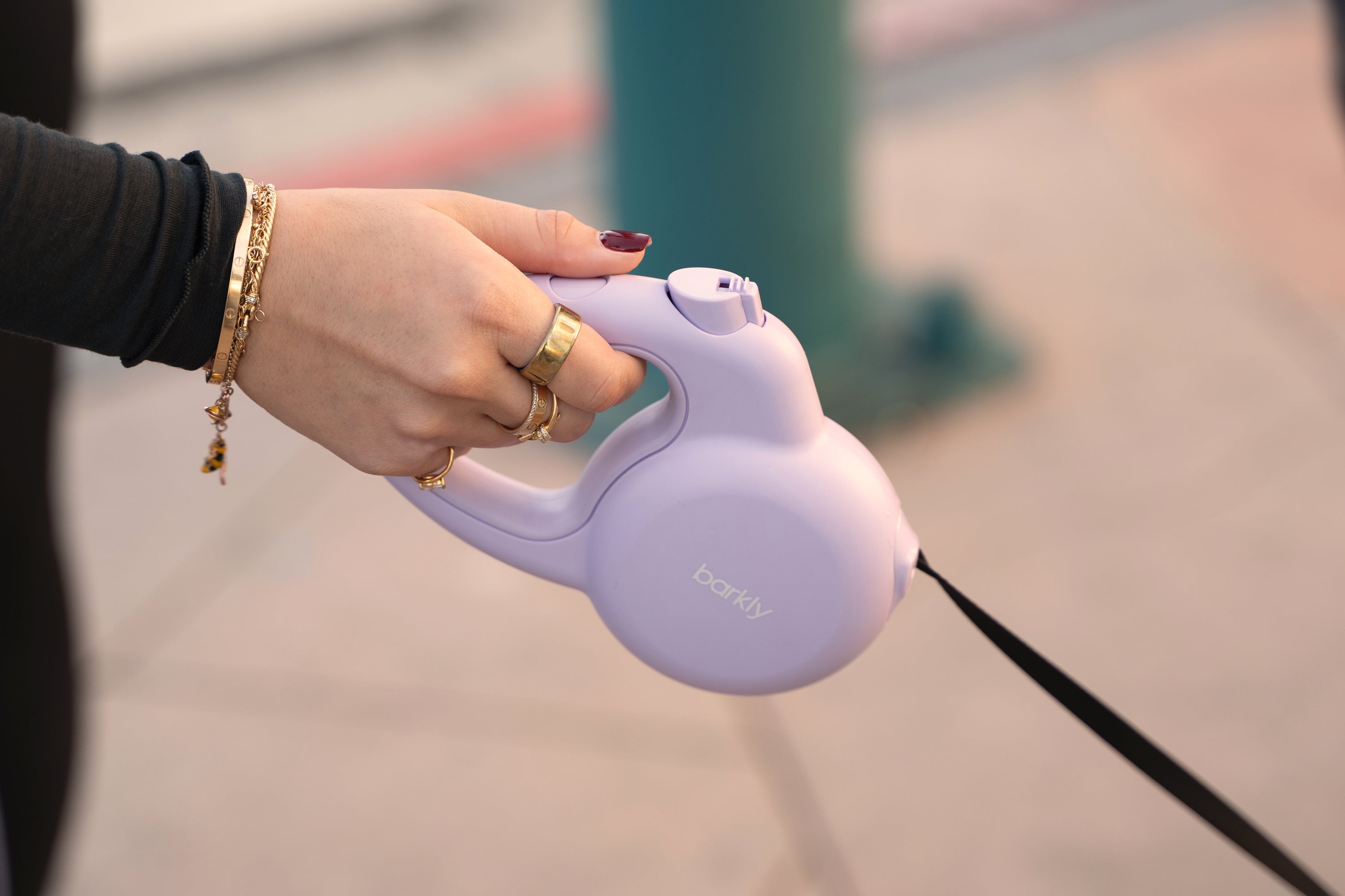 The Barkly Leash with a Built-In Personal Safety Alarm in Lilac