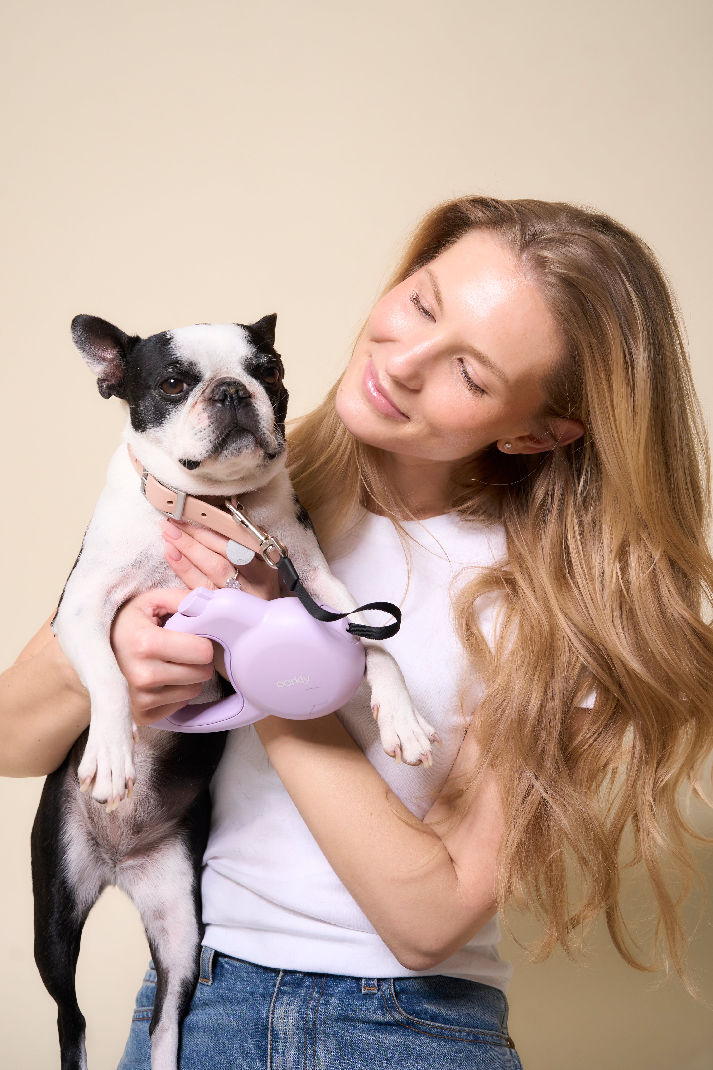 The Barkly Leash with a Built-In Personal Safety Alarm in Lilac