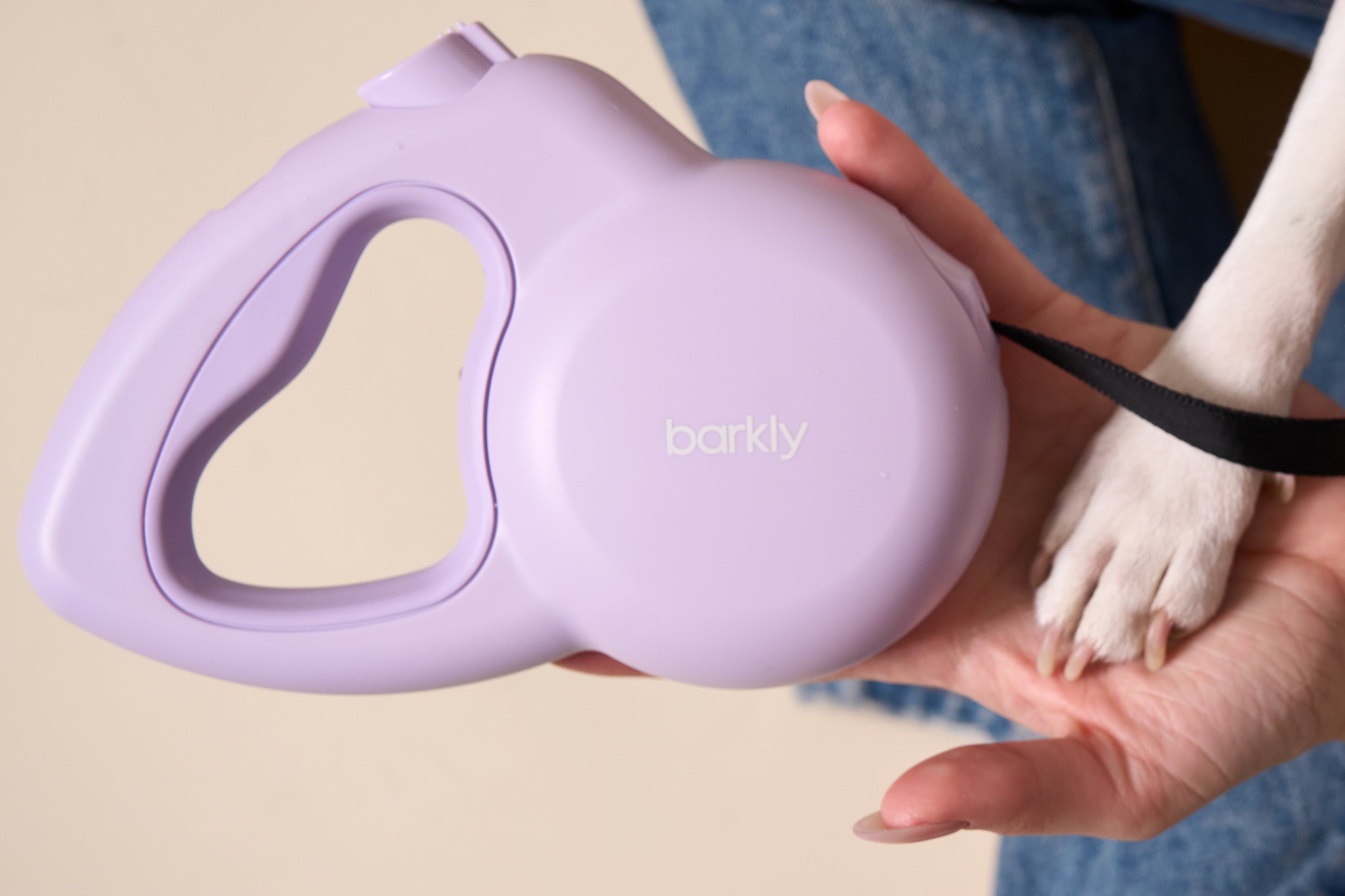 The Barkly Leash with a Built-In Personal Safety Alarm in Lilac